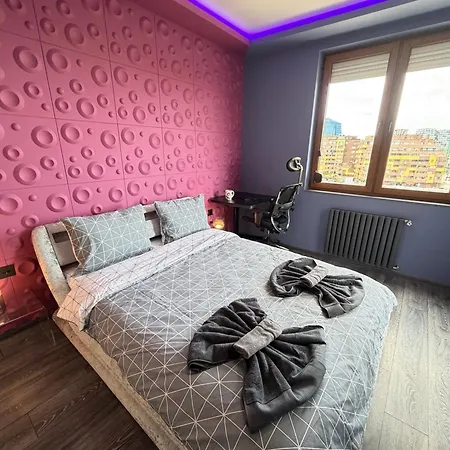 Ibiza Neon 1bdr W Terrace, Workdesk And Paid Parking 아파트 소피아